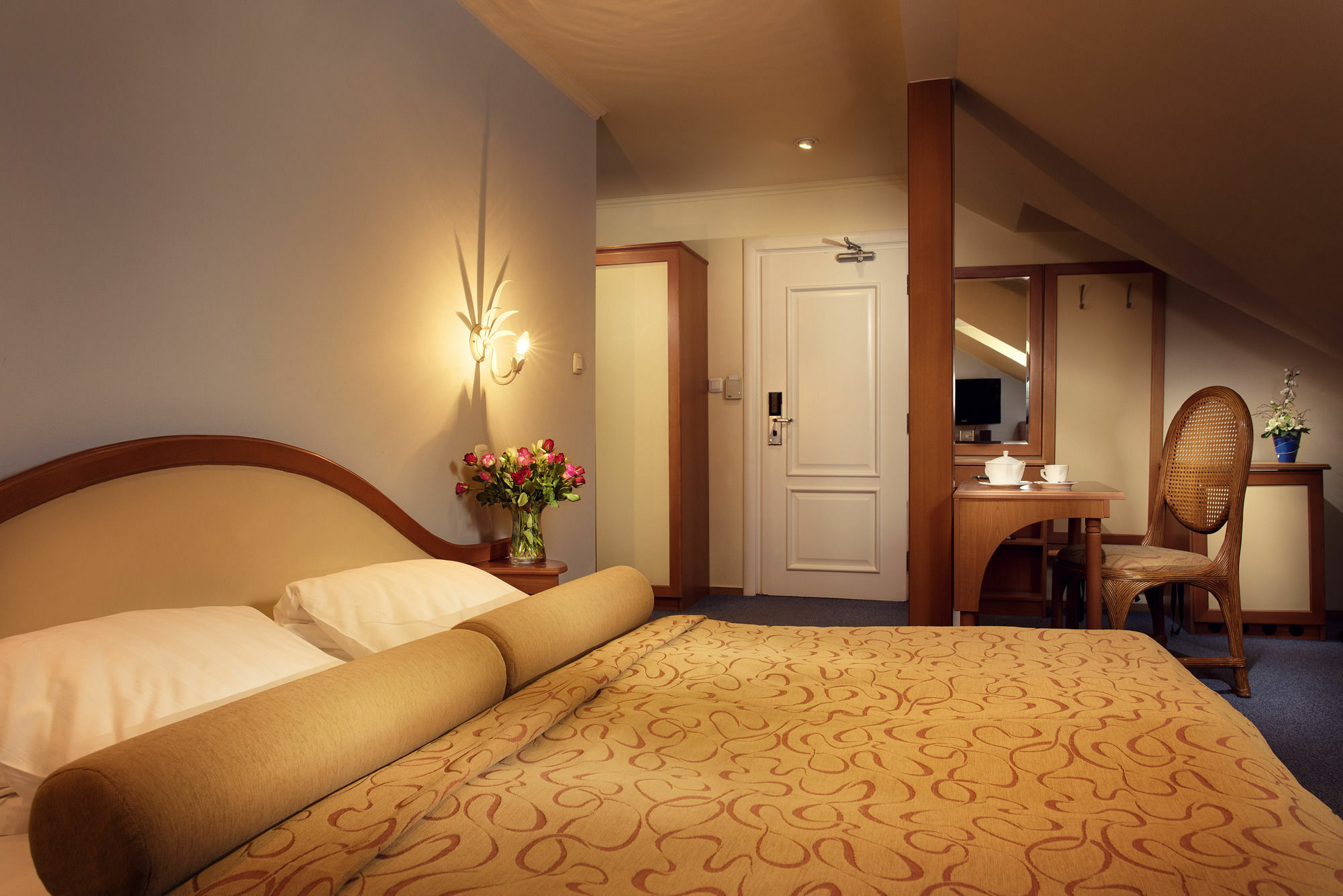 Hotel Ambassador Kosice Exterior photo